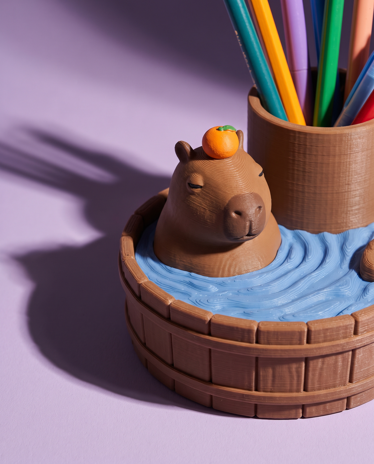 Capibara en Onsen — Organizador de Escritorio Kawaii — once once LAB