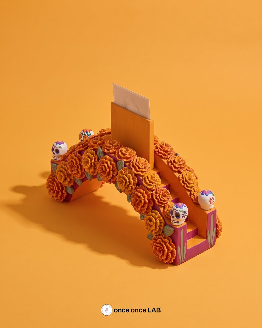 Puente de Cempasúchil — Portarretrato para Ofrenda de Día de Muertos — once once LAB