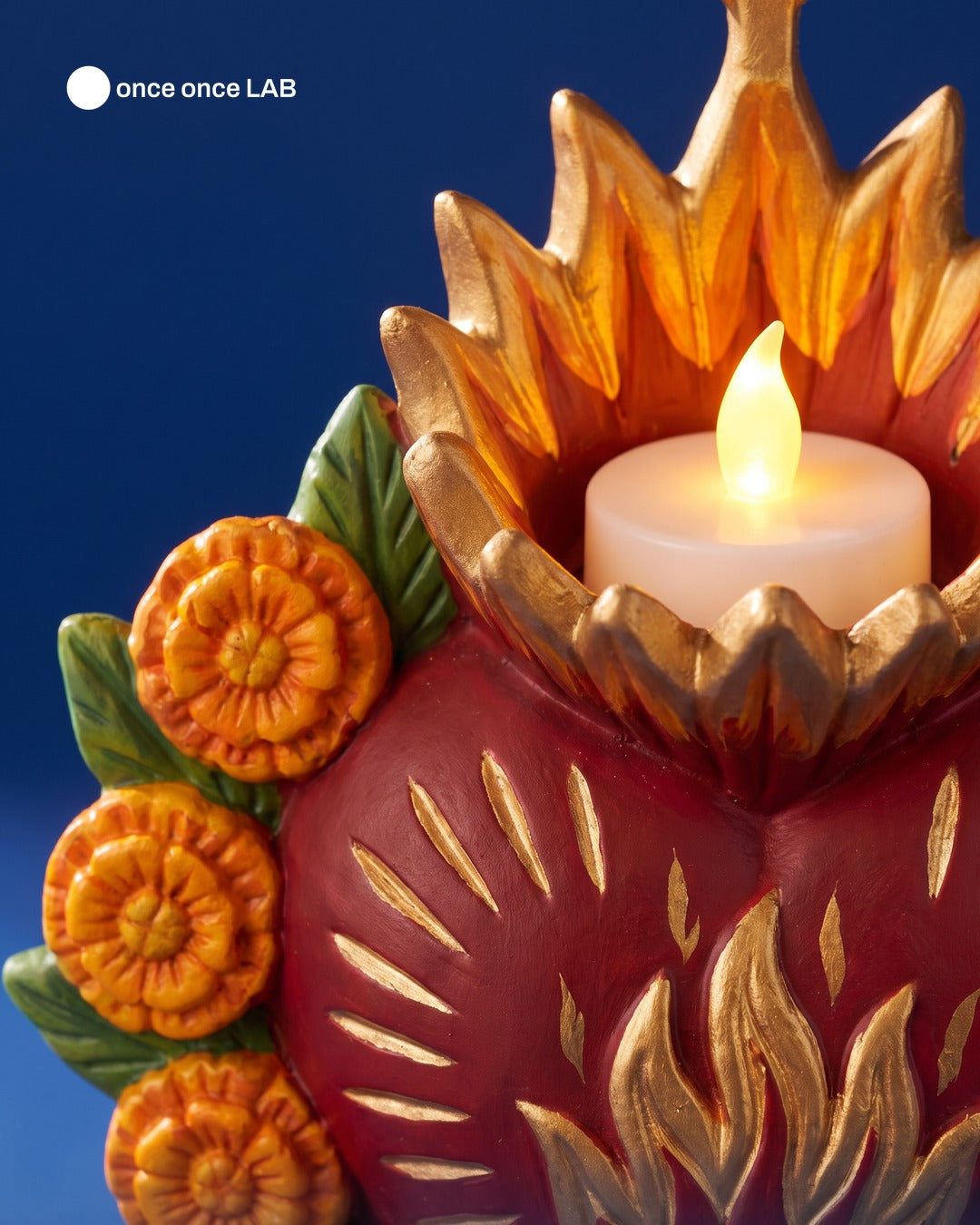 Sagrado Corazón con Cempasúchil — Portavela LED para Ofrenda de Día de Muertos — Once Once Lab