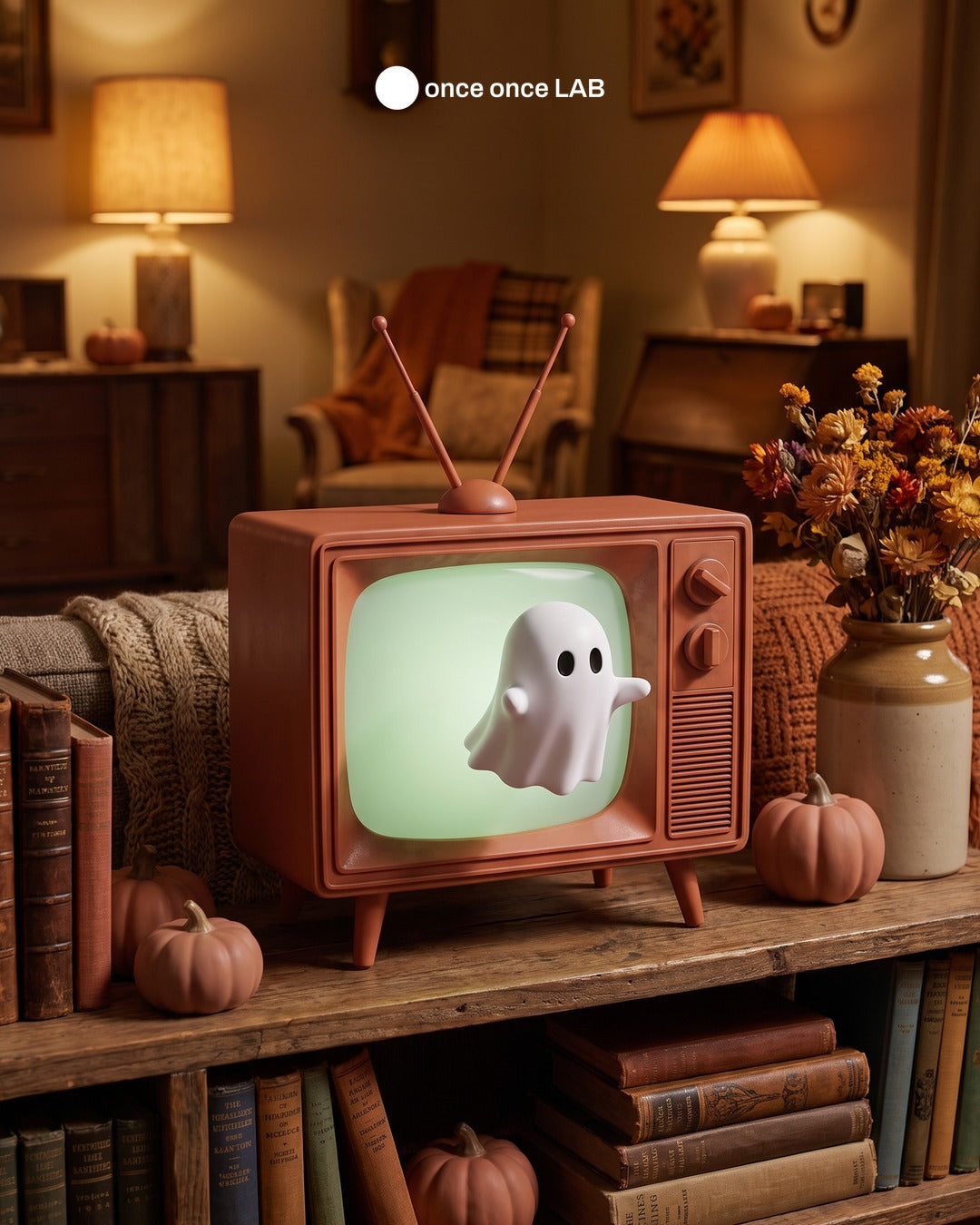 Tele Retro con Fantasmita — Lámpara LED Vintage de Halloween — Once Once Lab