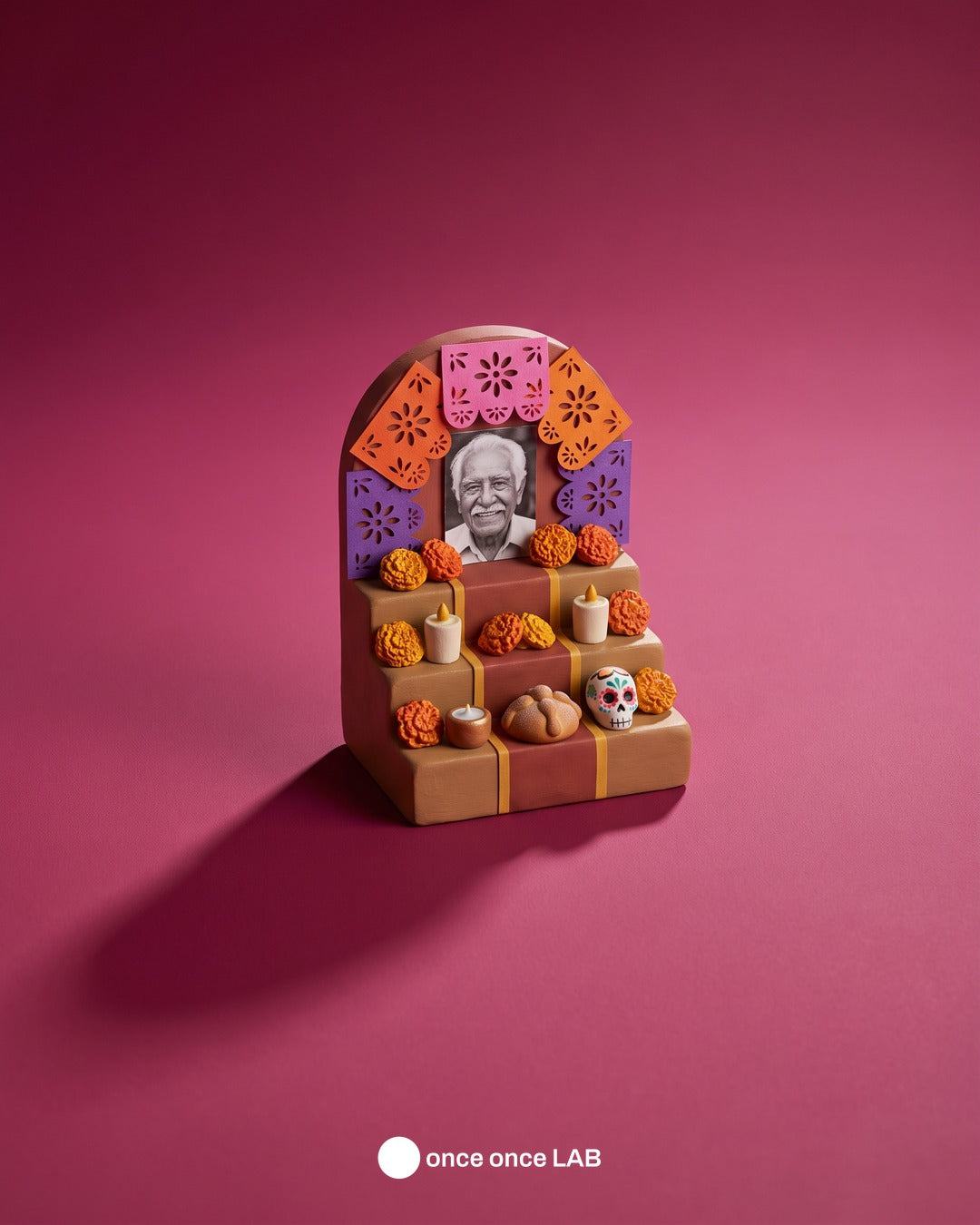Mini Ofrenda de Escritorio — Altar de Día de Muertos con Portarretrato — once once LAB