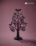 Árbol Gótico con Murciélagos y Calaveritas — Lámpara LED de Halloween a Navidad — once once LAB