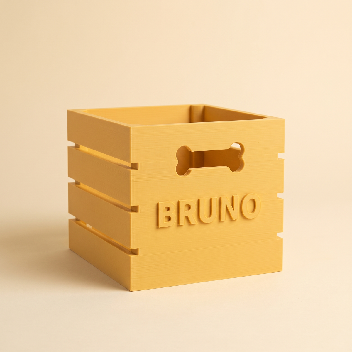 Caja para Juguetes de Perro con Asa de Hueso — Personalizada con Nombre — otro ángulo | once once LAB