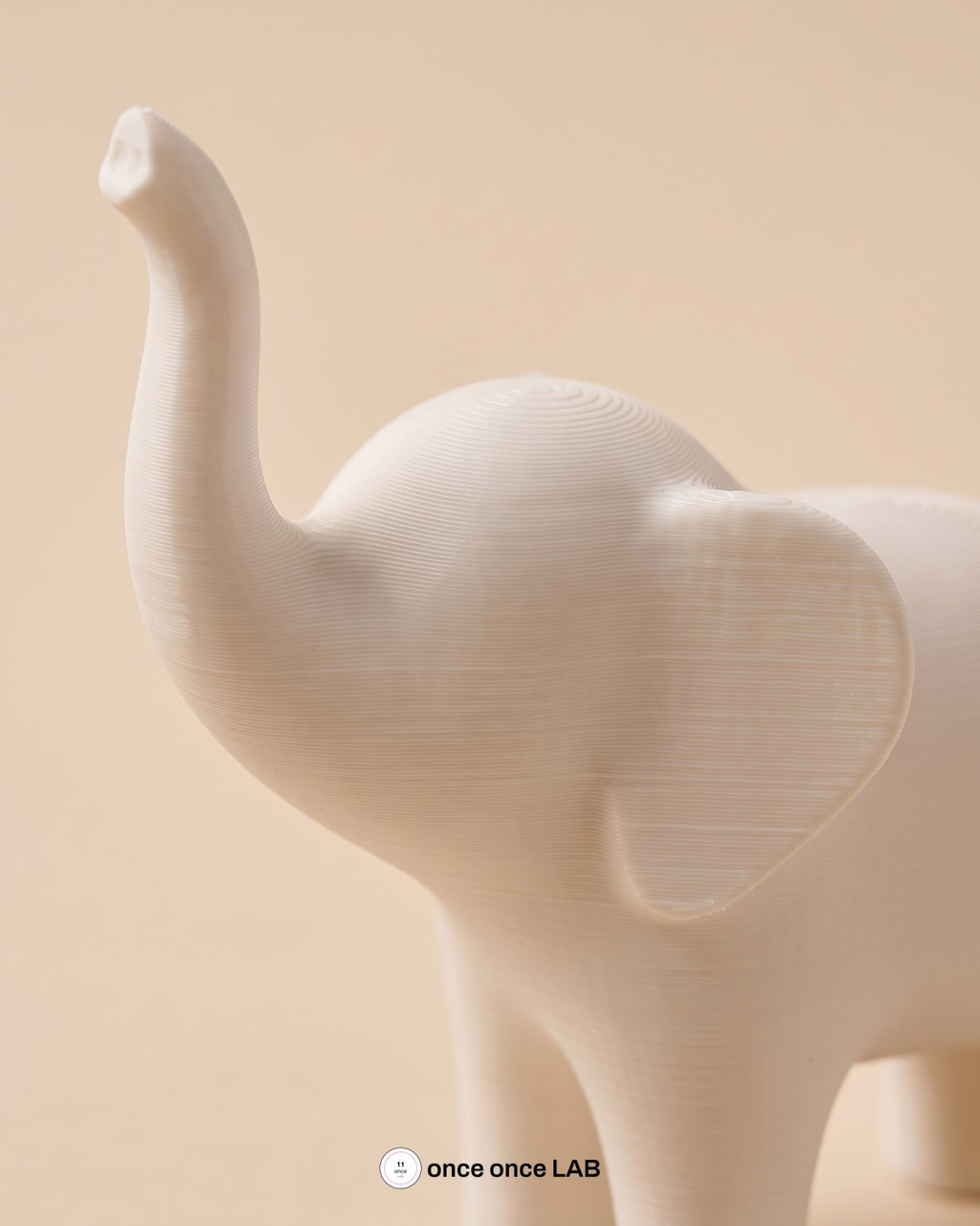 Elefante Nórdico, detalle del acabado mate