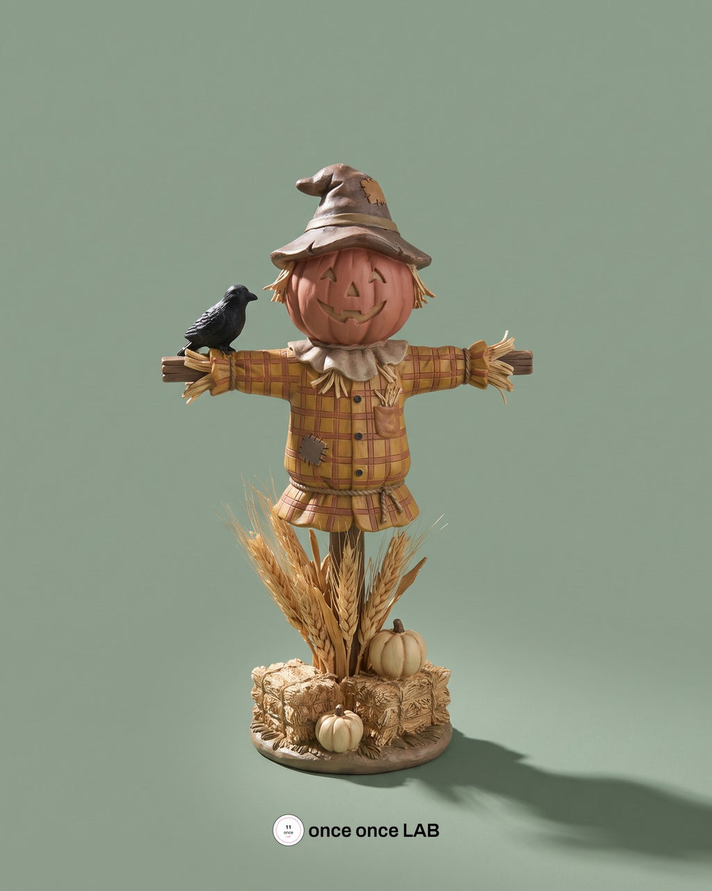 Espantapájaros Cabeza de Calabaza con Cuervo — Figura Decorativa de Otoño y Halloween — Once Once Lab