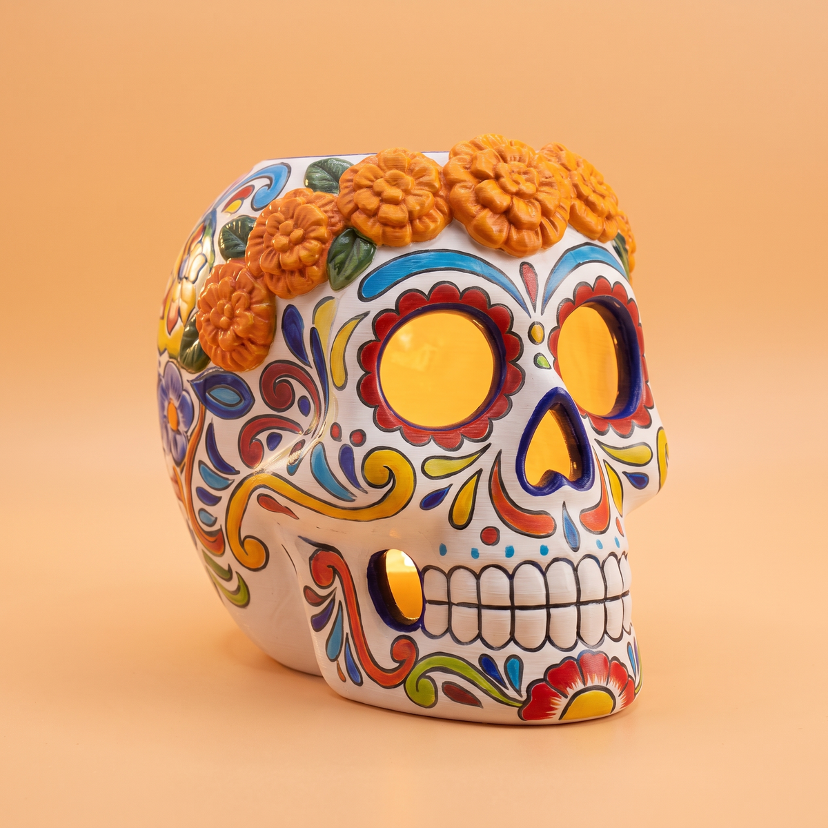 Portavelas Día de Muertos - Calavera con Cempasúchil, Luz Cálida — otro ángulo | once once LAB